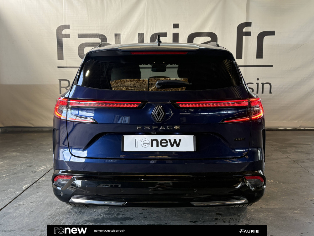 Acheter Renault Espace 6 Espace E-Tech full hybrid 200 GSR2 Iconic 5p occasion dans les concessions du Groupe Faurie