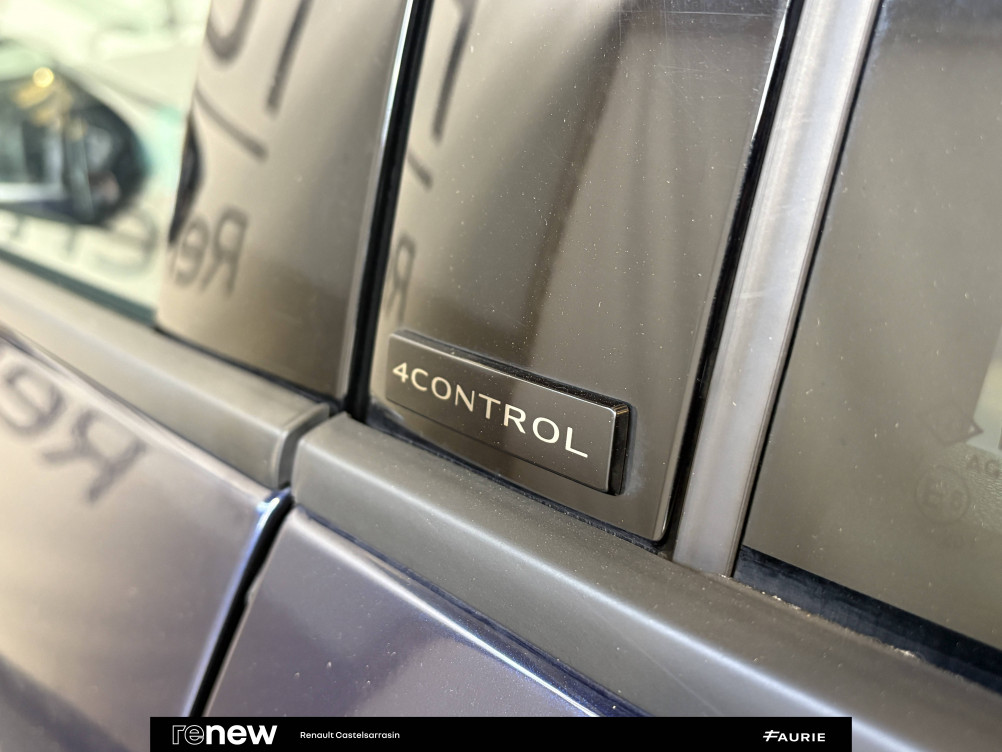 Acheter Renault Espace 6 Espace E-Tech full hybrid 200 GSR2 Iconic 5p occasion dans les concessions du Groupe Faurie