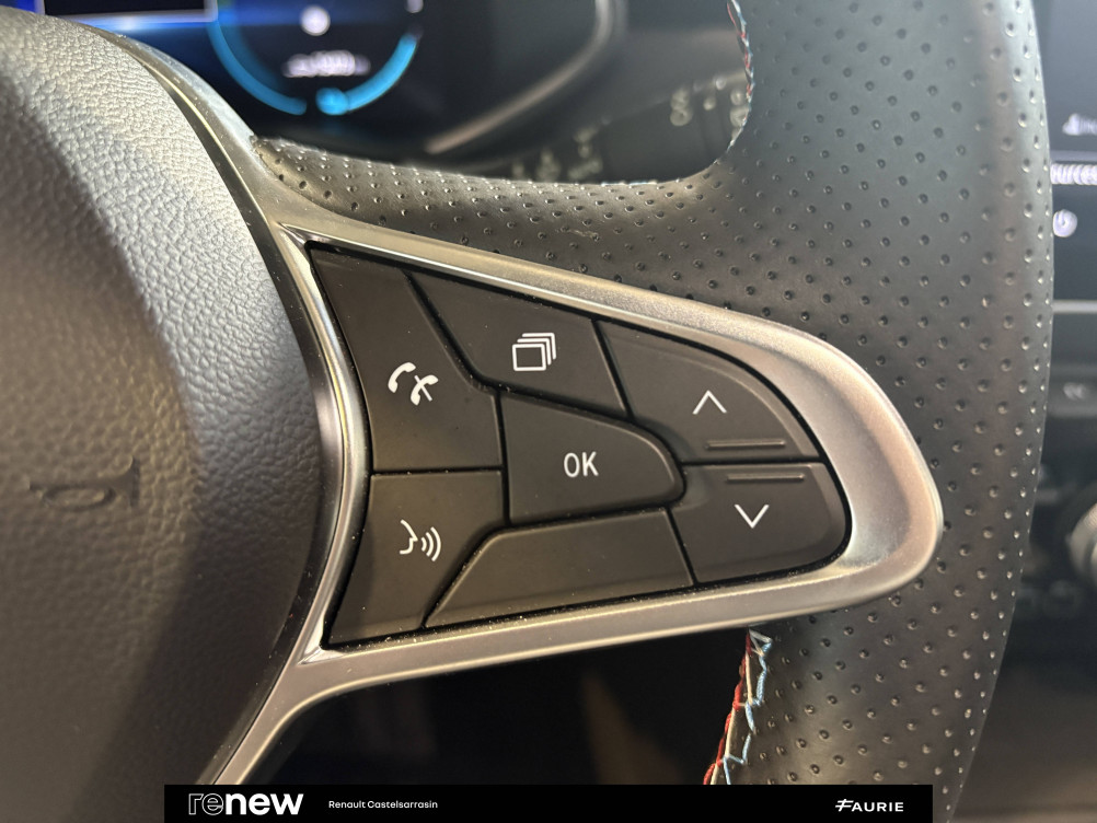 Acheter Renault Clio 5 Clio E-Tech full hybrid 145 Esprit Alpine 5p occasion dans les concessions du Groupe Faurie