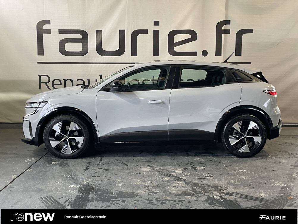Acheter Renault Megane E-Tech Megane E-Tech EV40 130ch boost charge Equilibre 5p occasion dans les concessions du Groupe Faurie