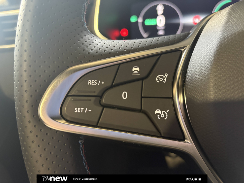 Acheter Renault Clio 5 Clio E-Tech full hybrid 145 ch GSR2 Esprit Alpine 5p occasion dans les concessions du Groupe Faurie