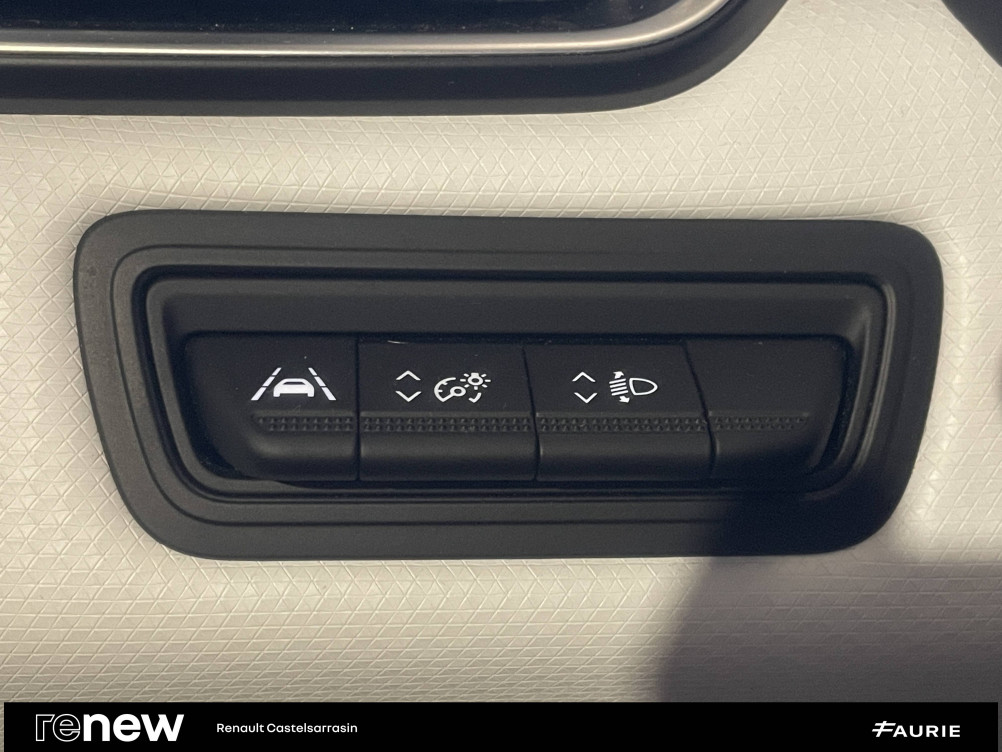 Acheter Renault Clio 5 Clio E-Tech full hybrid 145 Techno 5p occasion dans les concessions du Groupe Faurie