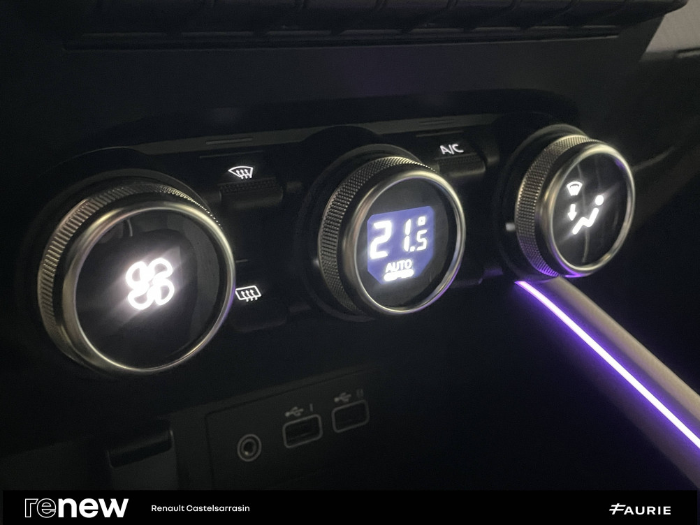 Acheter Renault Clio 5 Clio E-Tech full hybrid 145 Techno 5p occasion dans les concessions du Groupe Faurie