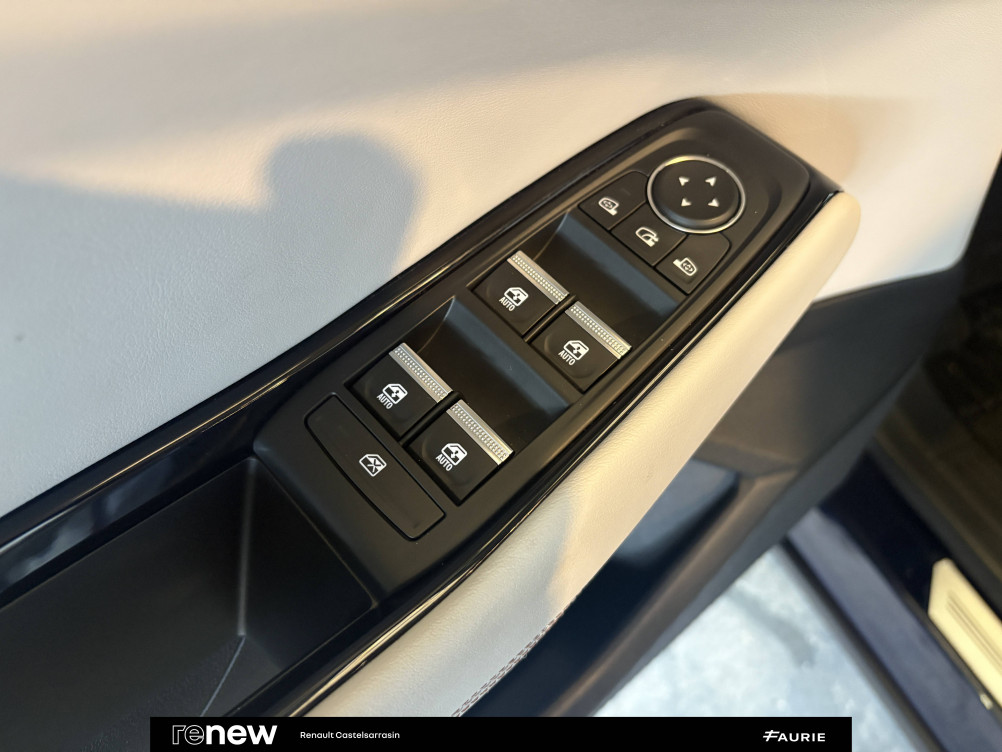 Acheter Renault Espace 6 Espace E-Tech full hybrid 200 GSR2 Iconic 5p occasion dans les concessions du Groupe Faurie