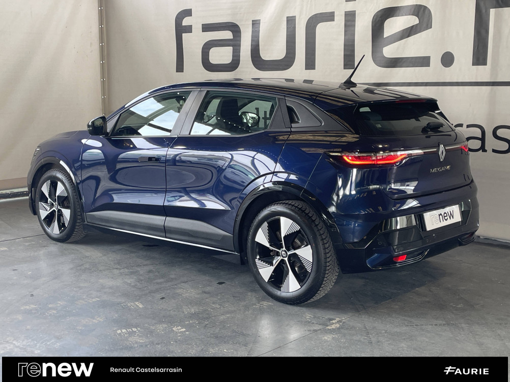 Acheter Renault Megane E-Tech Megane E-Tech EV40 130ch standard charge Equilibre 5p occasion dans les concessions du Groupe Faurie
