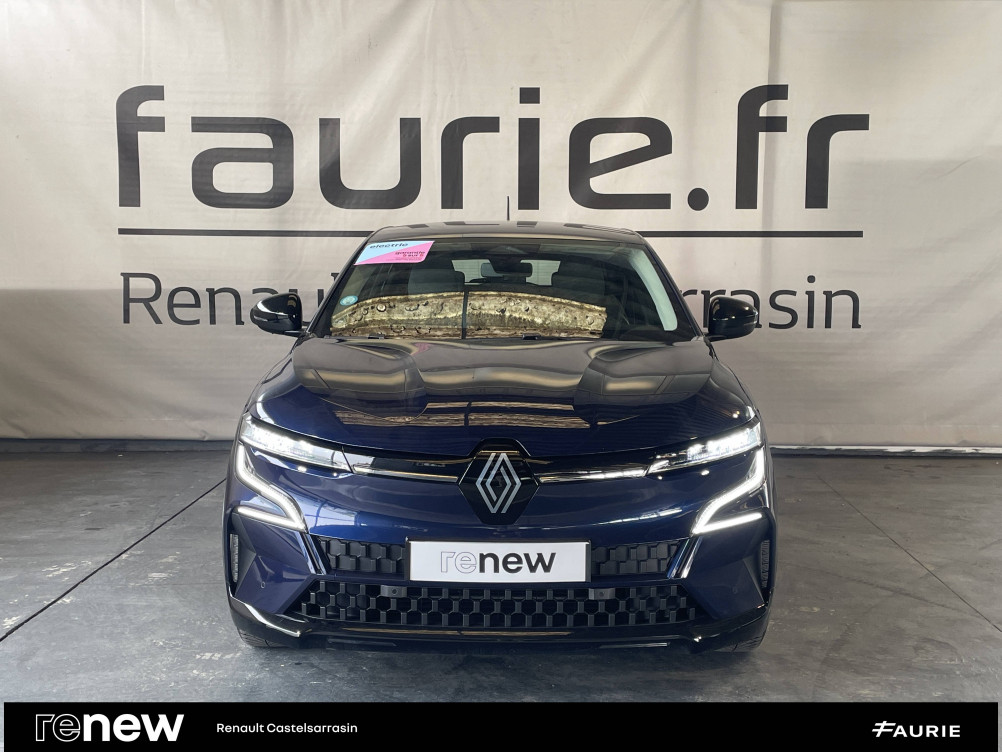 Acheter Renault Megane E-Tech Megane E-Tech EV40 130ch standard charge Equilibre 5p occasion dans les concessions du Groupe Faurie