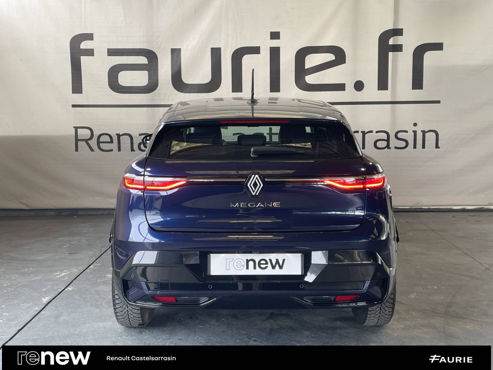 Acheter Renault Megane E-Tech Megane E-Tech EV40 130ch standard charge Equilibre 5p occasion dans les concessions du Groupe Faurie