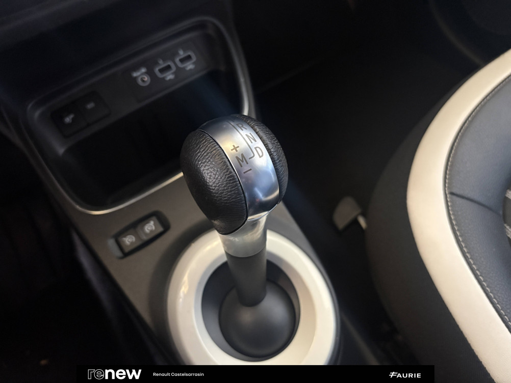Acheter Renault Twingo 3 Twingo III TCe 95 EDC Intens 5p occasion dans les concessions du Groupe Faurie
