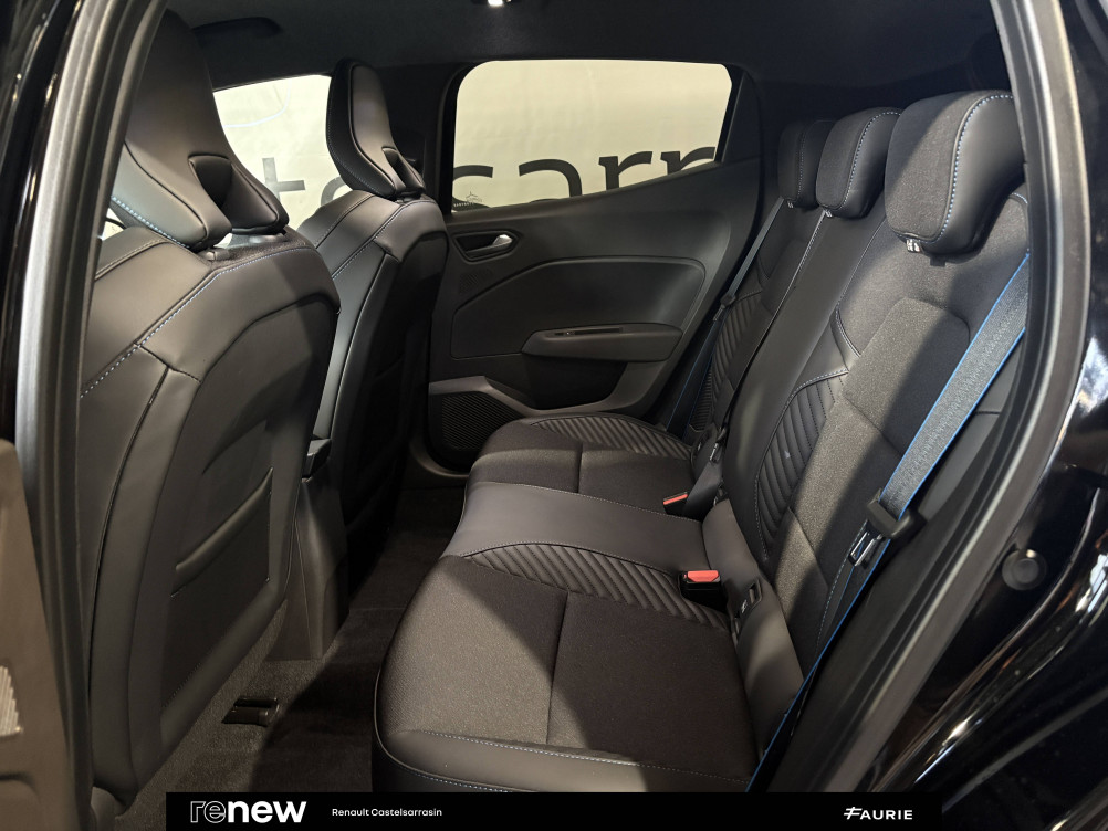 Acheter Renault Clio 5 Clio E-Tech full hybrid 145 Esprit Alpine 5p occasion dans les concessions du Groupe Faurie