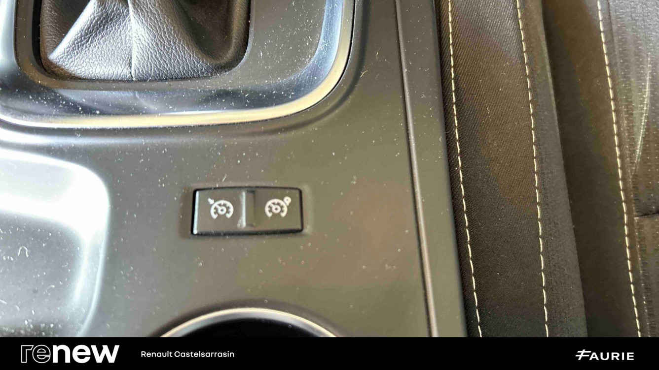 Acheter Renault Megane 4 Mégane IV Berline Blue dCi 115 EDC Business 5p occasion dans les concessions du Groupe Faurie