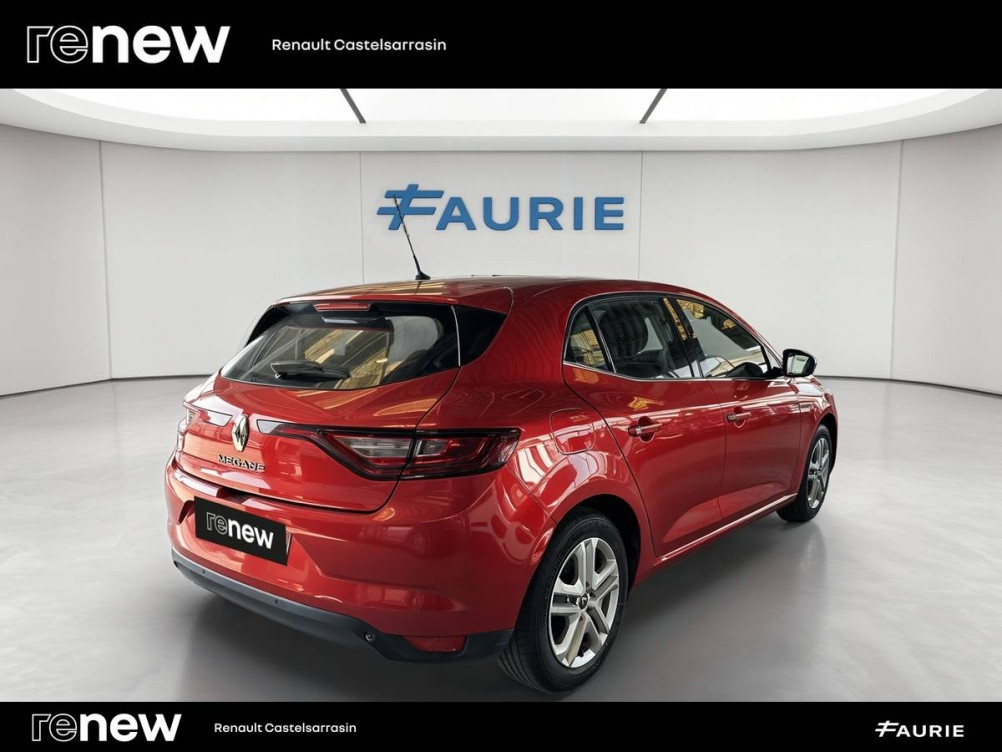 Acheter Renault Megane 4 Mégane IV Berline Blue dCi 115 EDC Business 5p occasion dans les concessions du Groupe Faurie