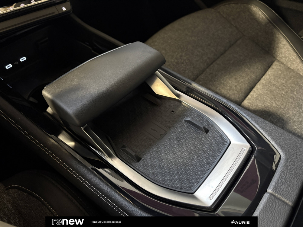 Acheter Renault Rafale Rafale E-Tech full hybrid 200 Techno 5p occasion dans les concessions du Groupe Faurie