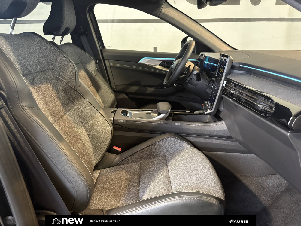 Acheter Renault Rafale Rafale E-Tech full hybrid 200 Techno 5p occasion dans les concessions du Groupe Faurie