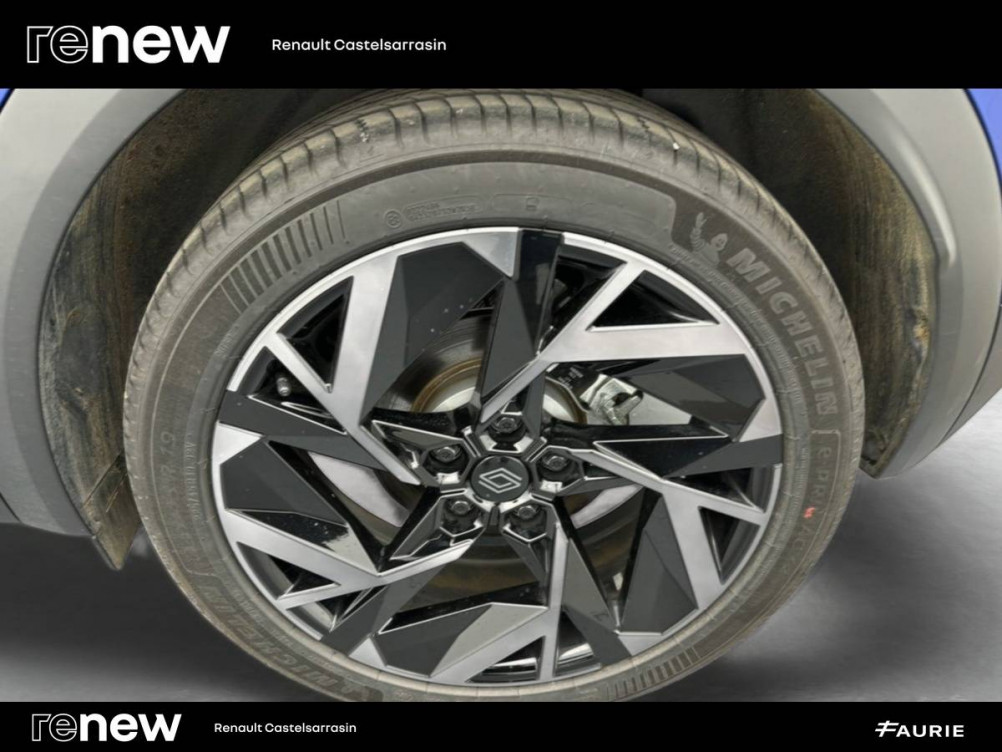 Acheter Renault Captur 2 Captur E-Tech full hybrid 145 ch esprit Alpine 5p occasion dans les concessions du Groupe Faurie