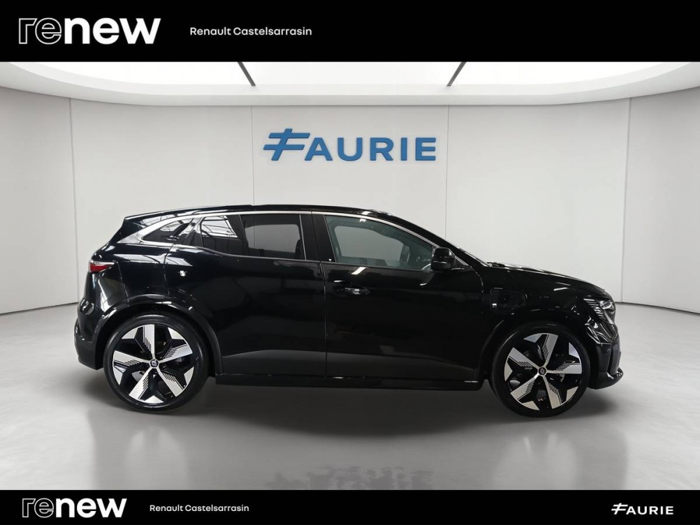 Acheter Renault Megane E-Tech Megane E-Tech 220 ch autonomie confort GSR2 Techno 5p occasion dans les concessions du Groupe Faurie