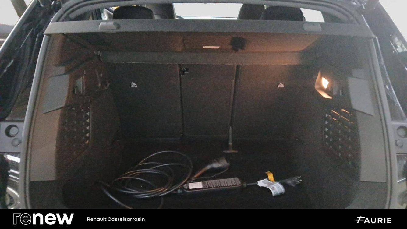 Acheter Renault Scenic 5 Scenic E-Tech électrique 220 ch grande autonomie Techno 5p occasion dans les concessions du Groupe Faurie