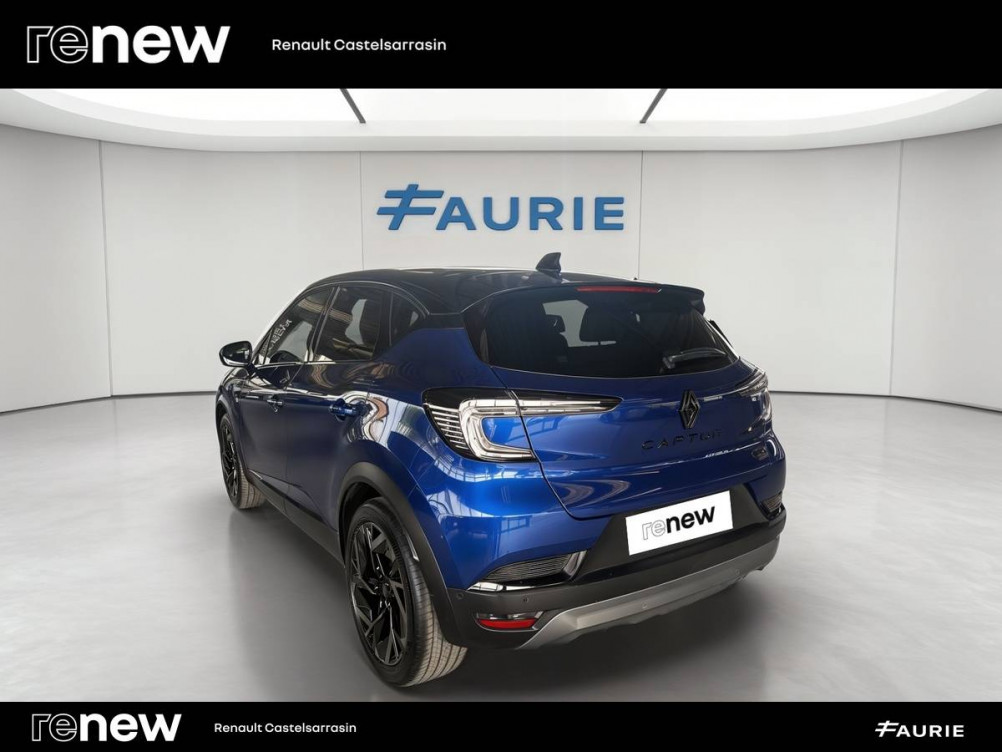 Acheter Renault Captur 2 Captur E-Tech full hybrid 145 ch esprit Alpine 5p occasion dans les concessions du Groupe Faurie