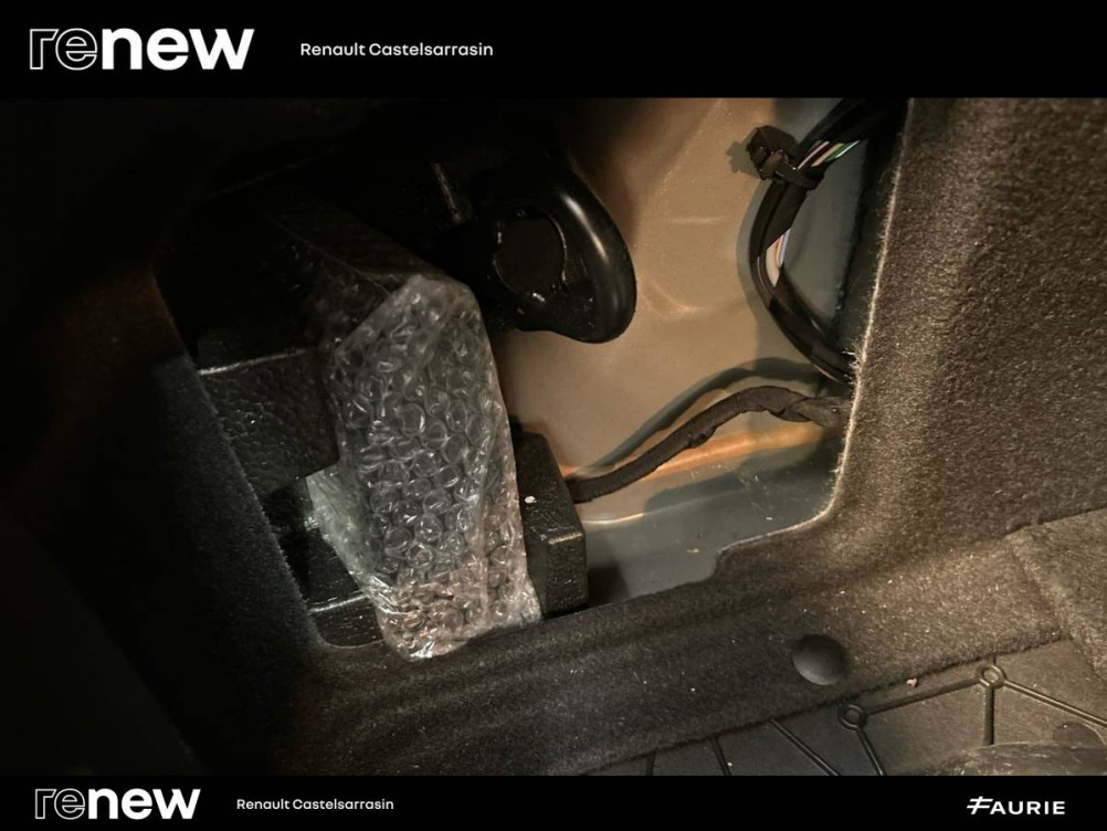 Acheter Renault Megane E-Tech Megane E-Tech EV60 130ch optimum charge Evolution ER 5p occasion dans les concessions du Groupe Faurie