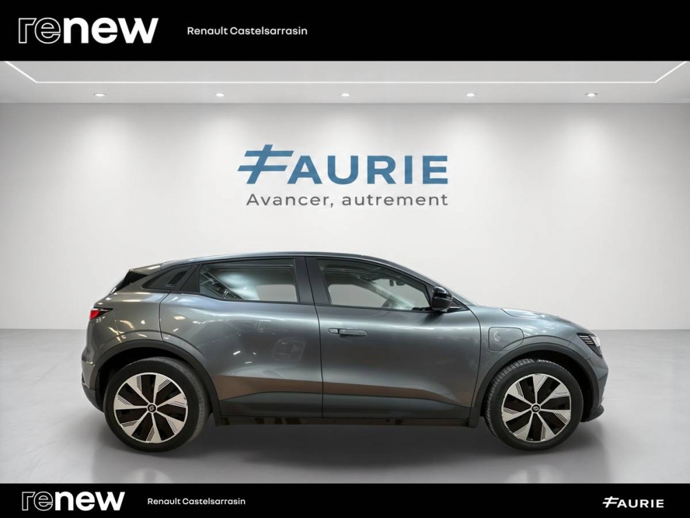 Acheter Renault Megane E-Tech Megane E-Tech EV60 130ch optimum charge Evolution ER 5p occasion dans les concessions du Groupe Faurie