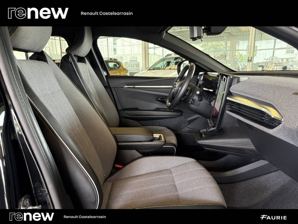Acheter Renault Megane E-Tech Megane E-Tech EV60 220 ch super charge Techno 5p occasion dans les concessions du Groupe Faurie