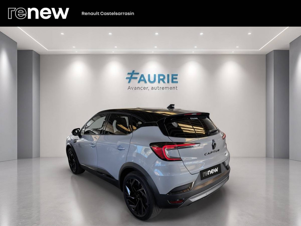 Acheter Renault Captur 2 Captur E-Tech full hybrid 160 ch esprit Alpine 5p neuf dans les concessions du Groupe Faurie