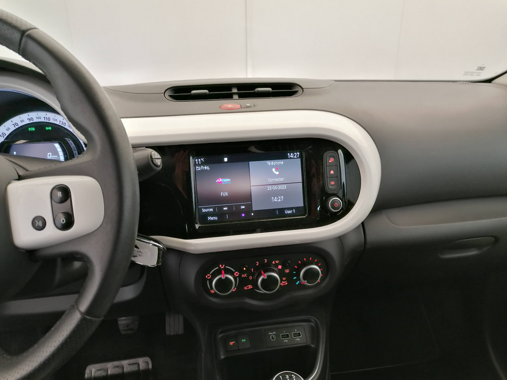 Acheter Renault Twingo 3 Twingo III TCe 95 Intens 5p occasion dans les concessions du Groupe Faurie