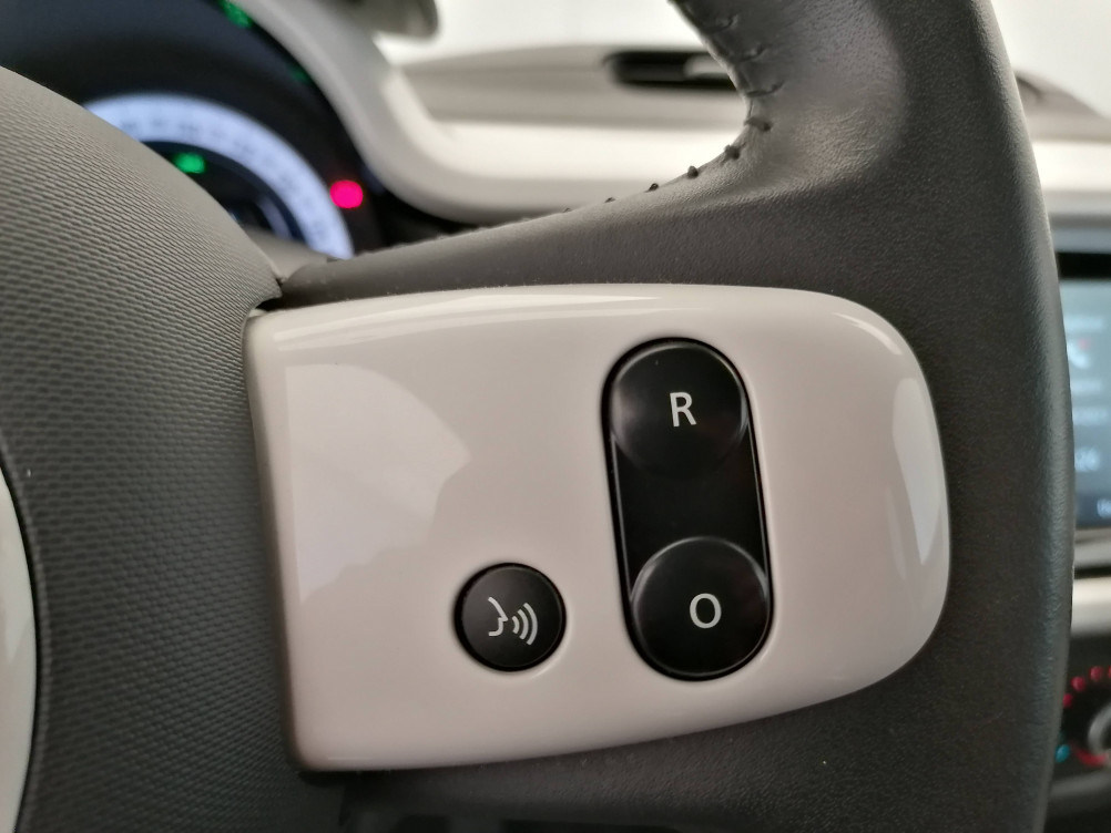 Acheter Renault Twingo 3 Twingo III TCe 95 Intens 5p occasion dans les concessions du Groupe Faurie