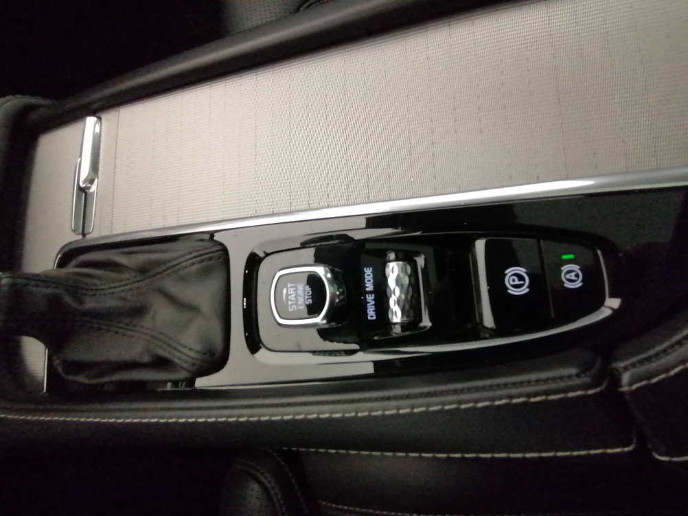 Acheter Volvo XC90 XC90 D5 AWD AdBlue 235 ch Geartronic 7pl Inscription Luxe 5p occasion dans les concessions du Groupe Faurie