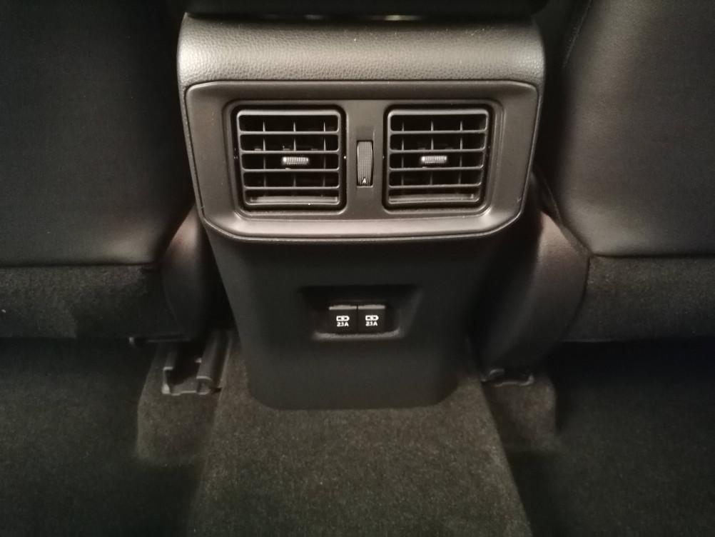 Acheter Toyota RAV4 5 RAV4 Hybride 222 ch AWD-i Lounge 5p occasion dans les concessions du Groupe Faurie