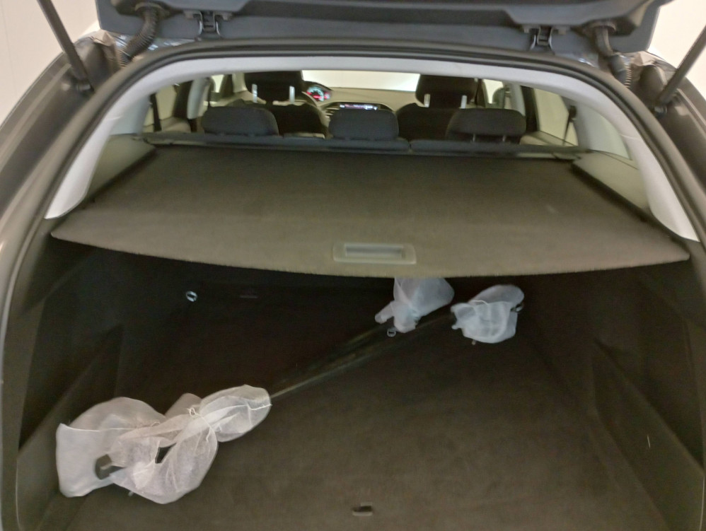 Acheter Peugeot 308 308 SW PureTech 130ch S&S EAT8 Allure 5p occasion dans les concessions du Groupe Faurie