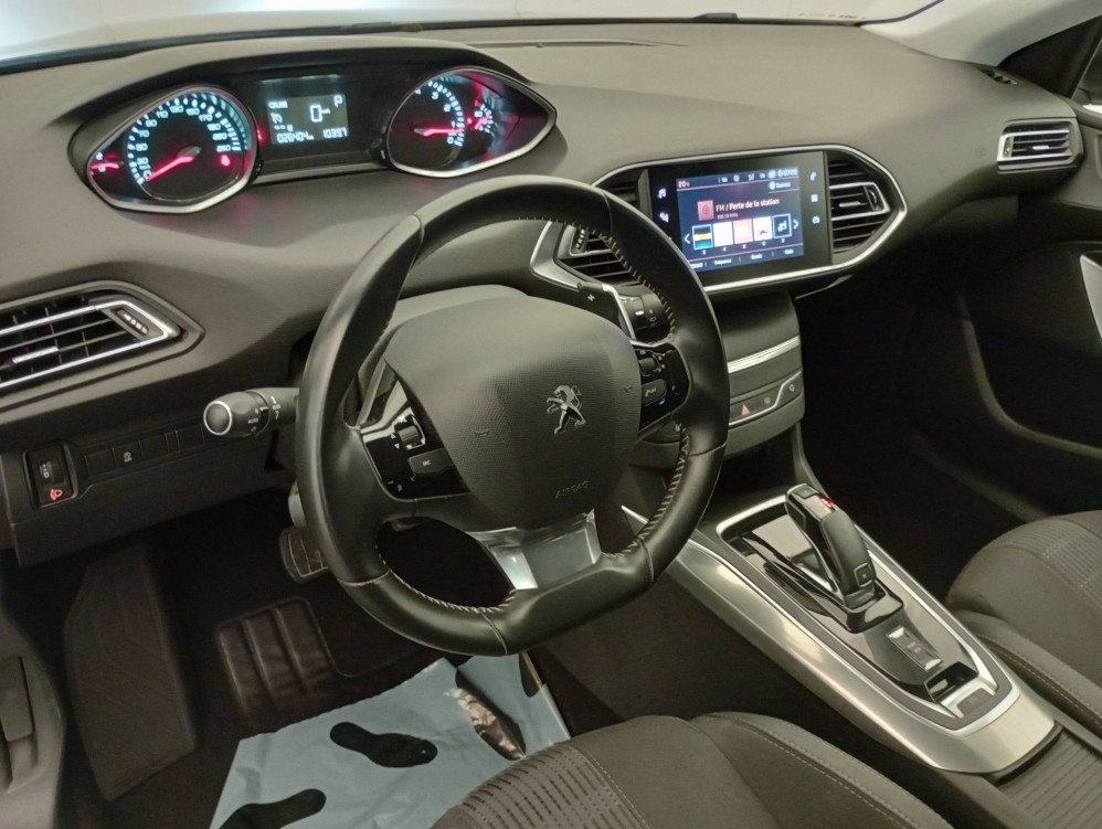 Acheter Peugeot 308 308 SW PureTech 130ch S&S EAT8 Allure 5p occasion dans les concessions du Groupe Faurie