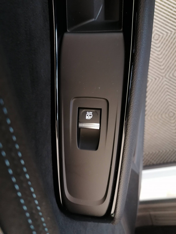 Acheter Renault Espace 6 Espace E-Tech hybrid 200 esprit Alpine 5p occasion dans les concessions du Groupe Faurie