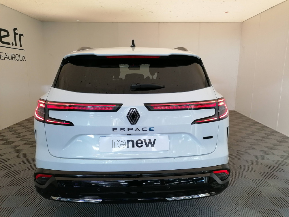 Acheter Renault Espace 6 Espace E-Tech hybrid 200 esprit Alpine 5p occasion dans les concessions du Groupe Faurie