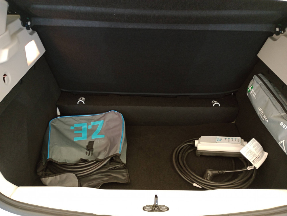 Acheter Renault Zoe Zoe Life 5p occasion dans les concessions du Groupe Faurie