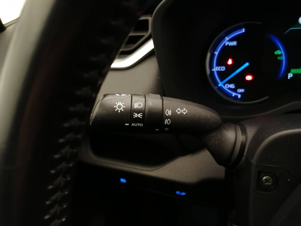 Acheter Toyota RAV4 5 RAV4 Hybride Pro 222 ch AWD-i Dynamic Business 5p occasion dans les concessions du Groupe Faurie
