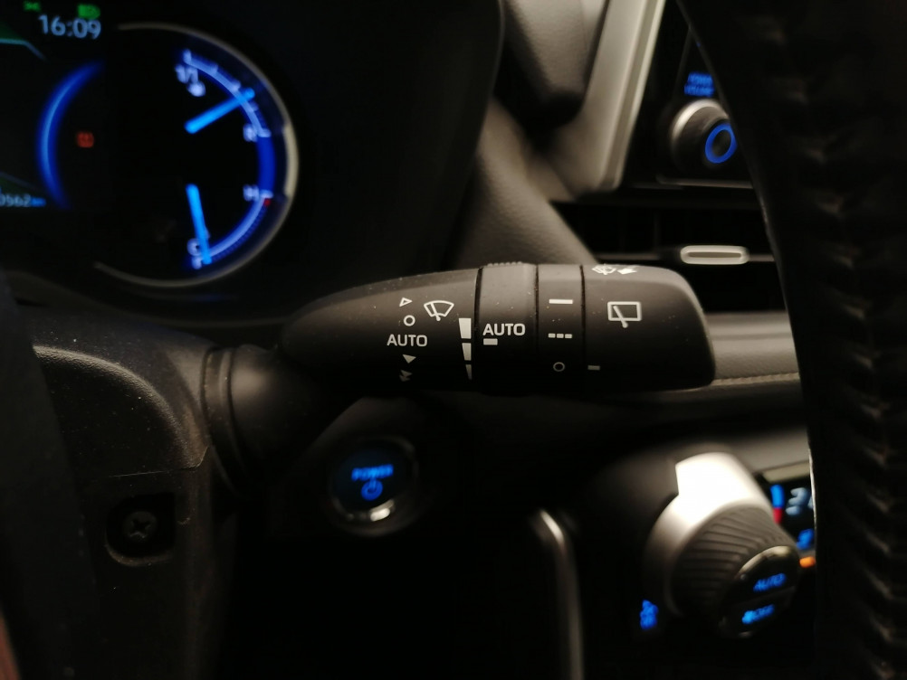 Acheter Toyota RAV4 5 RAV4 Hybride Pro 222 ch AWD-i Dynamic Business 5p occasion dans les concessions du Groupe Faurie