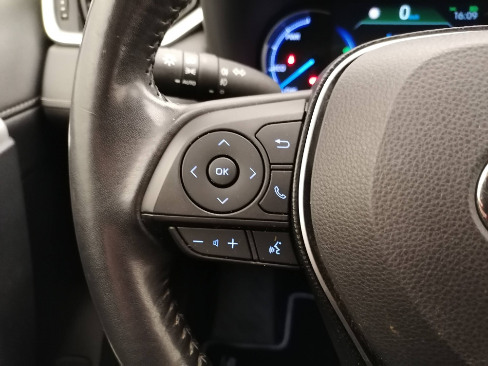 Acheter Toyota RAV4 5 RAV4 Hybride Pro 222 ch AWD-i Dynamic Business 5p occasion dans les concessions du Groupe Faurie