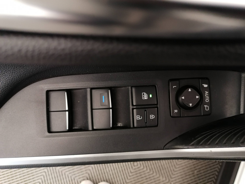 Acheter Toyota RAV4 5 RAV4 Hybride Pro 222 ch AWD-i Dynamic Business 5p occasion dans les concessions du Groupe Faurie