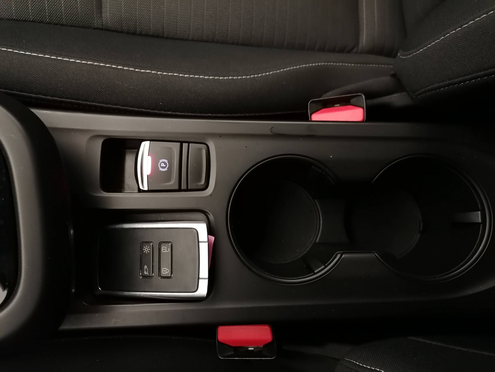 Acheter Renault Arkana Arkana TCe 140 EDC - 22 Evolution 5p occasion dans les concessions du Groupe Faurie