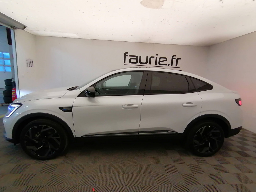 Acheter Renault Arkana Arkana E-Tech 145 - 23 esprit Alpine 5p occasion dans les concessions du Groupe Faurie