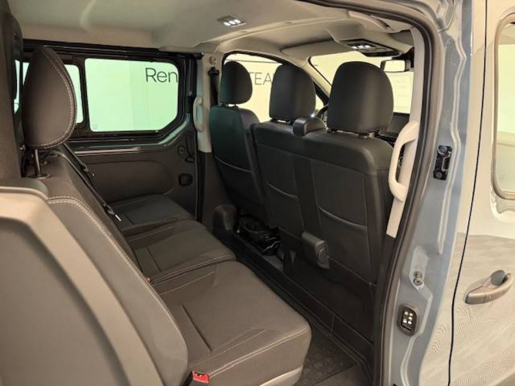 Acheter Renault Trafic 3 TRAFIC CA L1H1 3000 KG BLUE DCI 150 GRAND CONFORT 4p occasion dans les concessions du Groupe Faurie