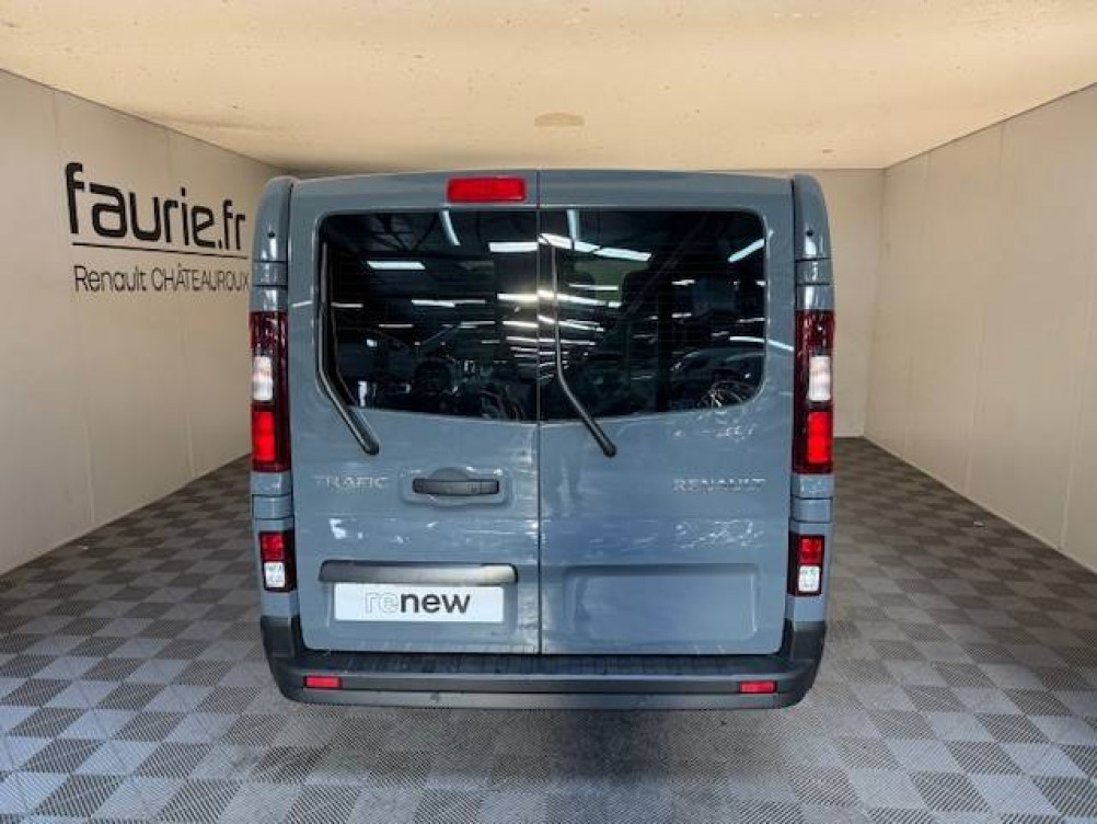 Acheter Renault Trafic 3 TRAFIC CA L1H1 3000 KG BLUE DCI 150 GRAND CONFORT 4p occasion dans les concessions du Groupe Faurie