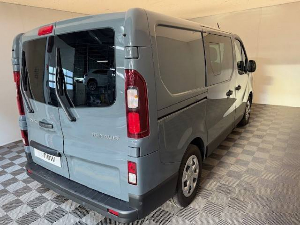 Acheter Renault Trafic 3 TRAFIC CA L1H1 3000 KG BLUE DCI 150 GRAND CONFORT 4p occasion dans les concessions du Groupe Faurie