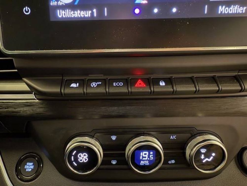 Acheter Renault Trafic 3 TRAFIC CA L1H1 3000 KG BLUE DCI 150 GRAND CONFORT 4p occasion dans les concessions du Groupe Faurie