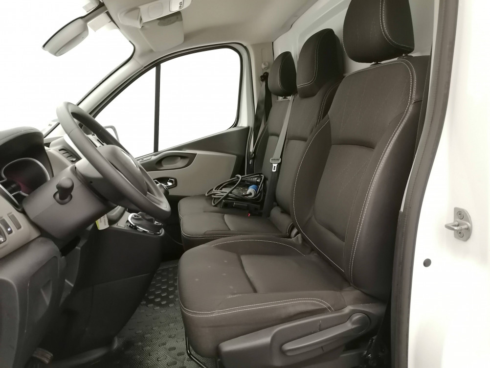 Acheter Renault Trafic 3 TRAFIC FGN L1H1 1000 KG DCI 120 E6 GRAND CONFORT 4p occasion dans les concessions du Groupe Faurie