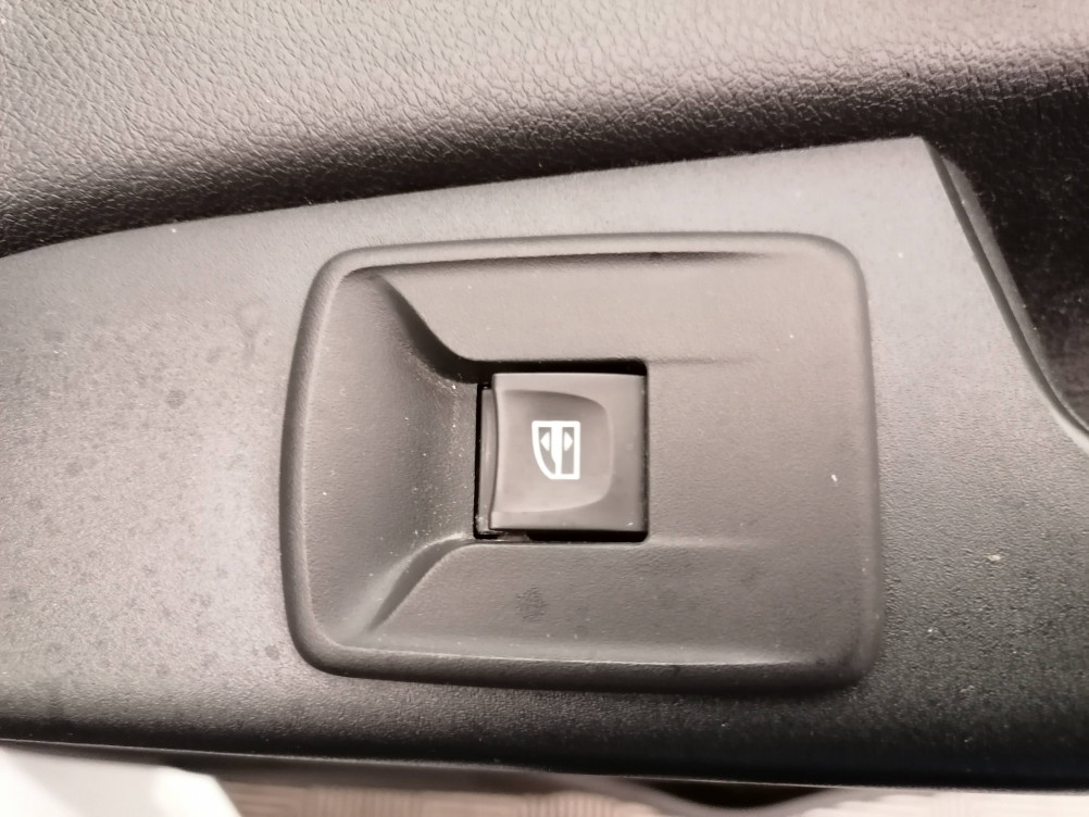 Acheter Renault Trafic 3 TRAFIC FGN L2H1 1300 KG DCI 120 GRAND CONFORT 4p occasion dans les concessions du Groupe Faurie