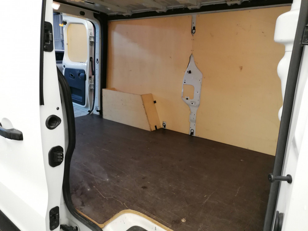 Acheter Renault Trafic 3 TRAFIC FGN L2H1 1300 KG DCI 120 GRAND CONFORT 4p occasion dans les concessions du Groupe Faurie