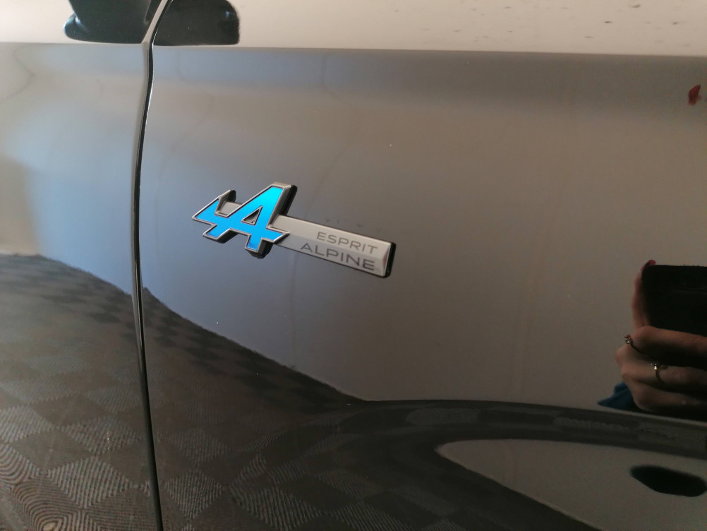 Acheter Renault Austral Austral E-Tech hybrid 200 Iconic esprit Alpine 5p occasion dans les concessions du Groupe Faurie
