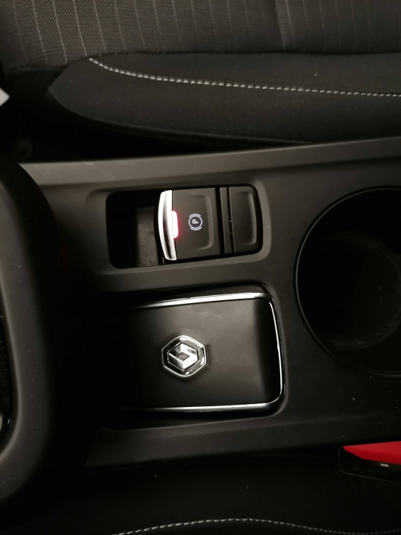 Acheter Renault Arkana Arkana TCe 140 EDC - 22 Evolution 5p occasion dans les concessions du Groupe Faurie