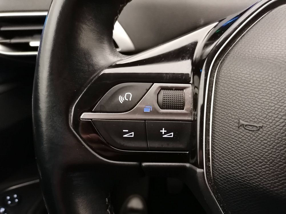 Acheter Peugeot 3008 3008 1.2 Puretech 130ch S&S BVM6 Allure 5p occasion dans les concessions du Groupe Faurie